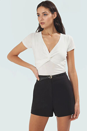 100 Polyester Fitted Vücut Bluz Renk V Yaka Yazlık Şık Görünüm Zarifane Tasarım Uzun Ömürlü