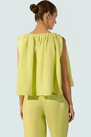 Keten Crop Bluz Dik Yaka Bağlama Detayı Günlük Stil Özel Tasarım Şık Görünüm