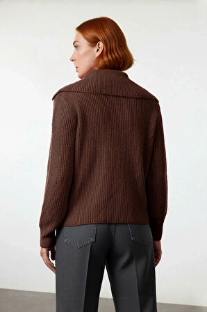 Kadın Kış Sezonu Regular Kesim Fermuarlı Triko Polo Yaka Kazak Rahat Ve Şık Görünüm Kaliteli