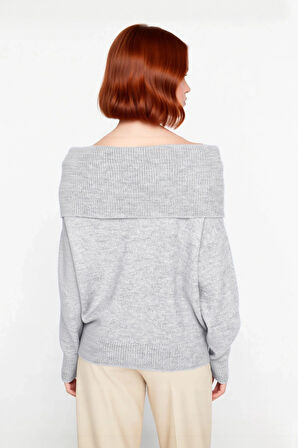 Kadın Regular Kalıp Omuz Dekolteli Düz Desen Triko Kazak Soğuk Havalar İçin Şık Seçim Kaliteli