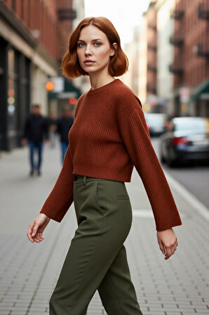 Kadın Gri %100 Akrilik Oversize Selanik Dokuma Bisiklet Yaka İspanyol Kol Crop Triko Kazak