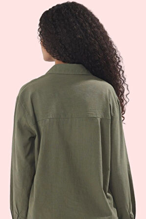 Kadın Pamuklu Düz Desenli Uzun Kollu Basic Gömlek Rahat Günlük Stil Yaz Aylarının Vazgeçilmezi