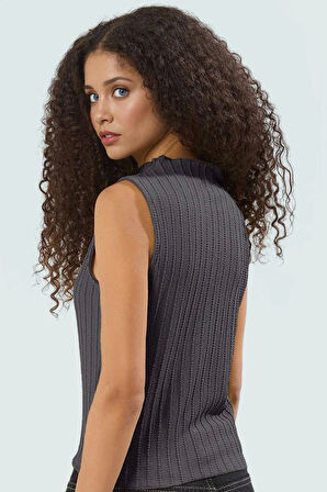 Kolsuz Örme Bluz Dik Yaka Regular Kalıp Renk Yazlık Kaliteli İşçilik Premium Kalite