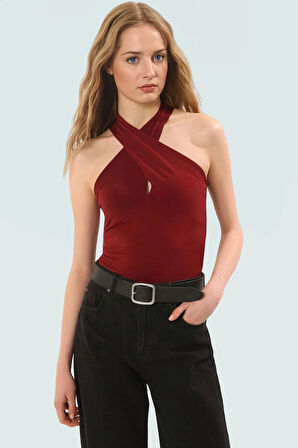 Boyundan Bağlamalı Kolsuz Bluz Polyester Elastan Kumaş Fitted Kalıp Şık Görünüm