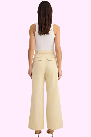 Kadın Pamuklu Geniş Paça Pantolon Yazlık Rahat Kumaşlı Casual Günlük Kullanım Modern Tasarım