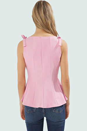 Kolsuz Örme Bluz Peplum Kesim Bisiklet Yaka Yazlık ve Şık Mükemmel Uyum Modern Stil