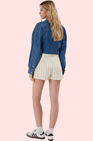 Kadın Çizgili Pamuk City Short Şort Rahat Yaz Günleri Günlük Kullanım Stilin Buluştuğu Yer