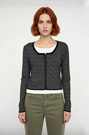 Kadın İnce Triko Çizgili Bisiklet Yaka Standart Kol Rahat Crop Hırka Casual Kullanım Kaliteli