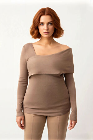 Kadınlara Özel Asimetrik Yaka Uzun Kollu Triko Kazak Regular Kalıbı İle Gün Boyu Rahatlık Sunar