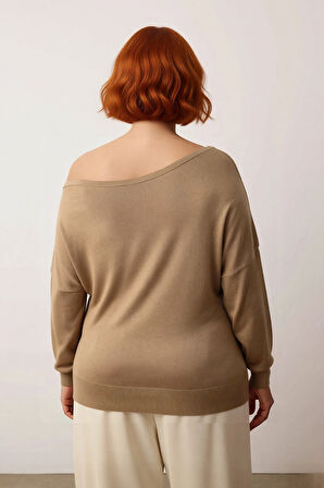 Kadın Regular Kalıp Uzun Kollu Düz Triko Kazak İlkbahar Sonbahar Günlerine Rahatlık Katar Kaliteli