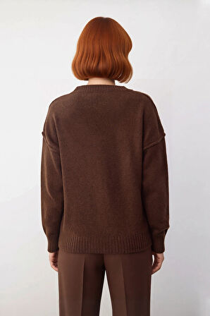 Kadınlar İçin Modern Oversize Kahverengi Triko Kazak V Yaka Düşük Kol Rahat Uzun Kalıp Şıklığı