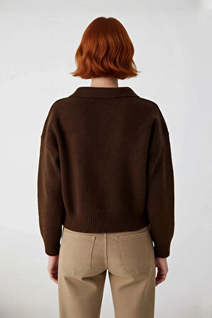 Kadınlara Özel Düşük Kol Oversize Triko Kazak Rahat Kesim Polo Yaka Kış Şıklığı Sunar Kaliteli