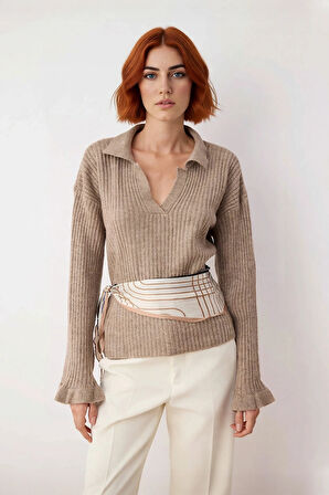 Kadın Regular Kalıp Apaş Yaka Düz Desen Volanlı Kol Triko Kazak Kışlık Zarif Kombinler Kaliteli