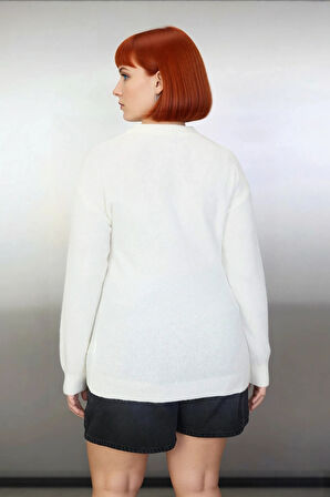 Kadınlara Özel Regular Kesim Ekru Trok Detaylı Düşük Kollu Bisiklet Yaka Orta Kalın Triko Kazak