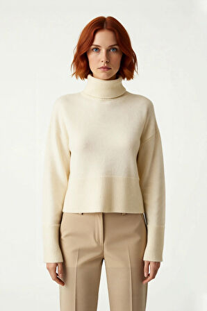 Kadın Geniş Kalıp Dik Yaka Triko Kazak Standart Kollu Orta Kalınlık Düz Desen Kış Kombinleri İçin