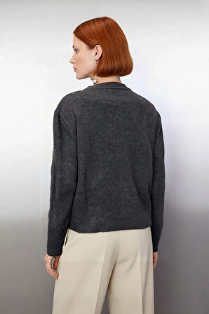 Kadın Yumuşak Dokulu Regular Triko Kazak Bisiklet Yaka Uzun Kollu İnci Detaylı Kış Stili Kaliteli