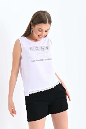 Bisiklet Yaka Baskı ve Taşlı Siyah Şortlu Beyaz Kadın Eşofman