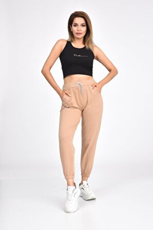 Atletli Beli ve Paçası Lastikli Nakışlı Vizon Kadın Eşofman