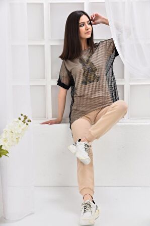 Bisiklet Yaka Taş Dizinli ve Tavşan Desenli Fileli Bej Kadın Eşofman Takım