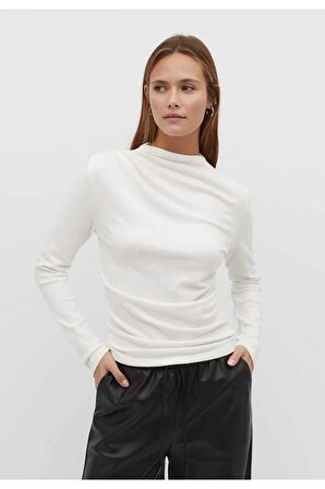 KADIN BÜZGÜLÜ MODEL DİK YAKA BODY