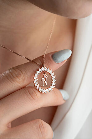 925 Ayar Gümüş Rose Kaplama Baget Taşlı Halka Model N Harfi Kolye