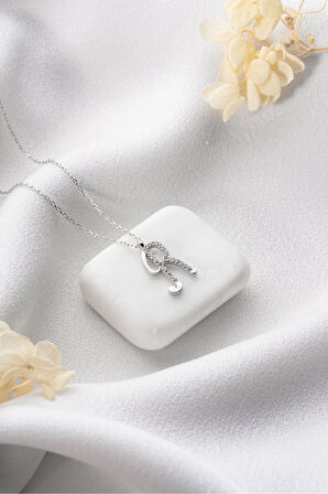 925 Ayar Gümüş Rodyum Kaplama R Harfi Kadın Kolye