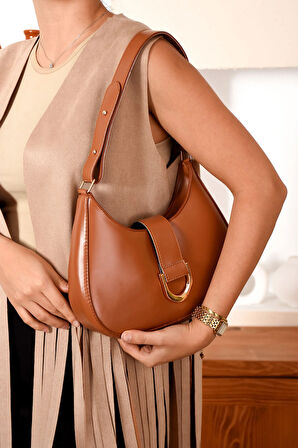 Kadın Toka Detaylı Şık  Baget Çanta