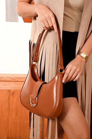 Kadın Toka Detaylı Şık  Baget Çanta