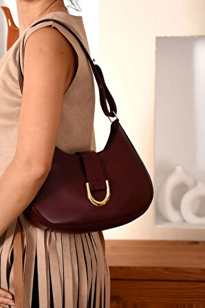 Kadın Toka Detaylı Şık  Baget Çanta