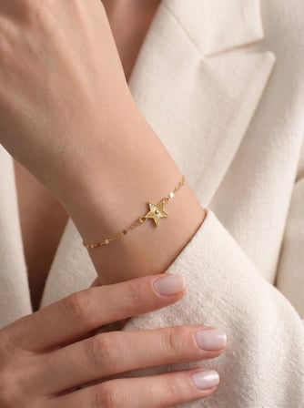 14 Ayar Altın Taşlı Yıldız Model Bileklik