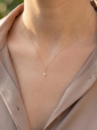 14 Ayar Sallantılı Anahtar Kolye
