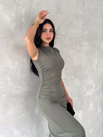 Kolsuz Yırtmaçlı Uzun Maxı Boy Elbise - Yeşil