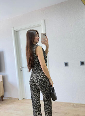 Leopar Desenli Düğmeli Bluzlu Pantolon İkili Takım -Leopar