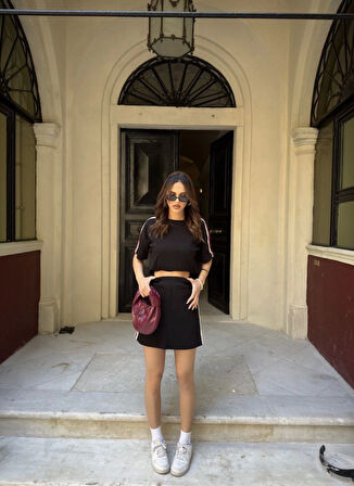 Osy Modal Yumuşak Dokulu Kumaş Parçalı Bisiklet Yaka T-shirt Mini Şortlu Etek İkili Takım - Siyah