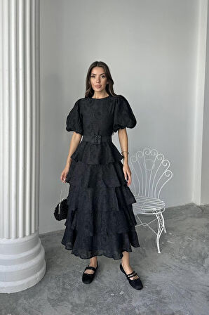 Siyah Kat Kat Balon Kollu Kemerli Elbise