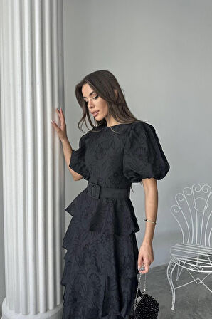 Siyah Kat Kat Balon Kollu Kemerli Elbise