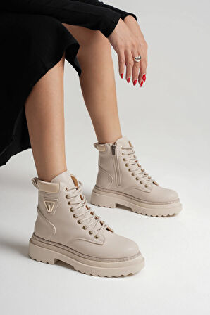 Fiora Özel Tasarım Kadın Kışlık Kalın Tabanlı Bej Bot