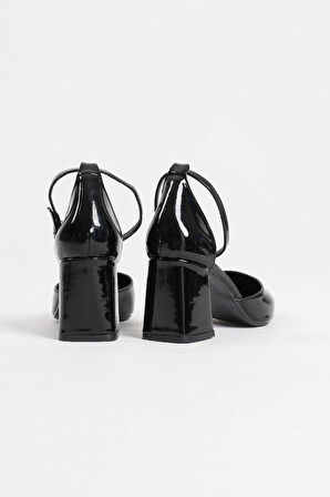 Doren Siyah Rugan Kadın Topuklu Ayakkabı