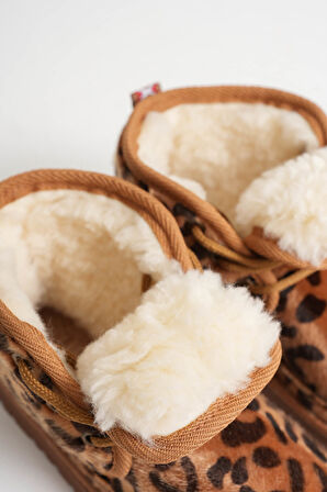 Daria Kadın Kışlık Leopar Desen İçi Kürklü Bot