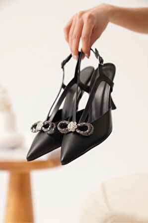 Wines Kadın Siyah Topuklu Ayakkabı