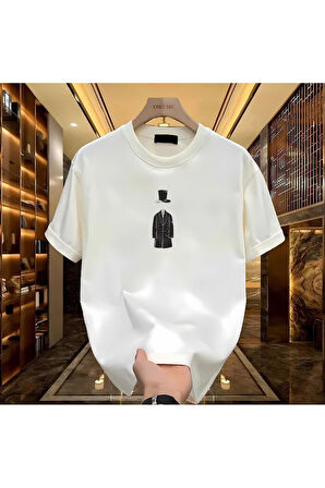 Şapkalı Adam Baskılı Beyaz Erkek Tshirt