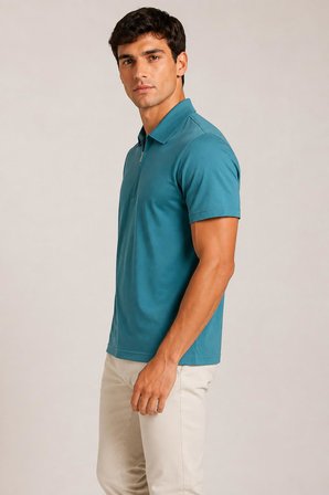 Ultra Yumuşak Dokulu Kısa Kollu Fermuarlı Polo Yaka T-shirt