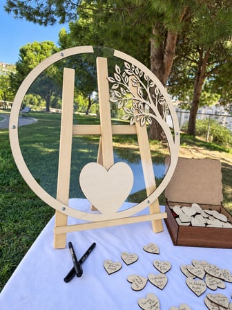 Kişiye Özel Akçaağaç Ahşap Dal Desenli Yuvarlak Öğretmenler Günü Anı Kutusu (50cm)
