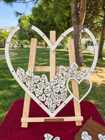 Kişiye Özel Beyaz İç içe Kalp Anı Kutusu (50cm) (İçi Açık Tasarım)