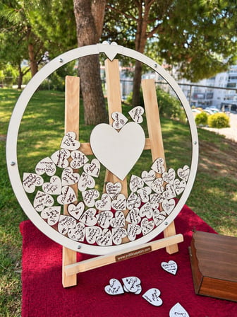 Kişiye Özel Beyaz Yuvarlak Anı Kutusu (50cm) (İçi Kalp İsimlikli)