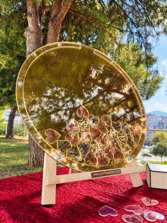 Kişiye Özel Full Altın Pleksi Yuvarlak Anı Kutusu (50cm)