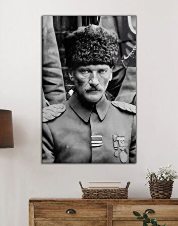 Atatürk Portre Dikey Siyah Beyaz Cam Tablo Hediyelik Büyük Tablo Ev Ofis Dekor