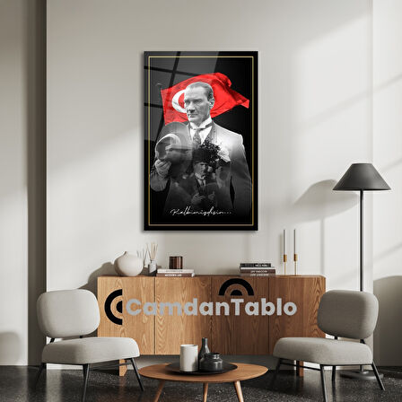 Atatürk ve Bayrak Cam Tablo