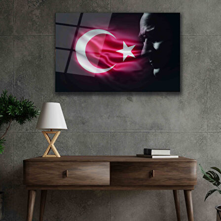 Atatürk Bayrak Atatürk Silüetli Gölgesiz Siyah Fonlu Cam Tablo 4mm Dayanıklı Temperli Cam Atatürk Flag Atatürk Silhouette Shadowless Black Background Glass Wall Art