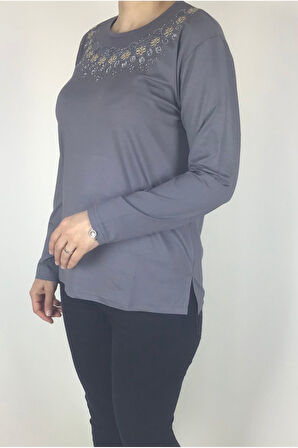 KADIN YAKASI İŞLEME VE TAŞLI LİKRALI TURLU VİSKON BLUZ